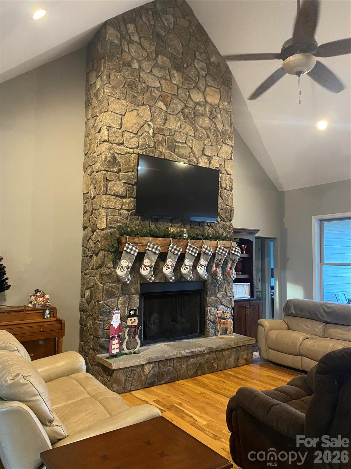 2818 Rockford Road — Shelby