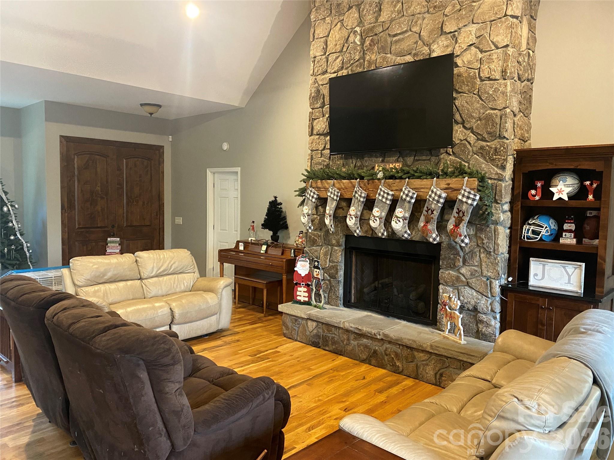 2818 Rockford Road — Shelby