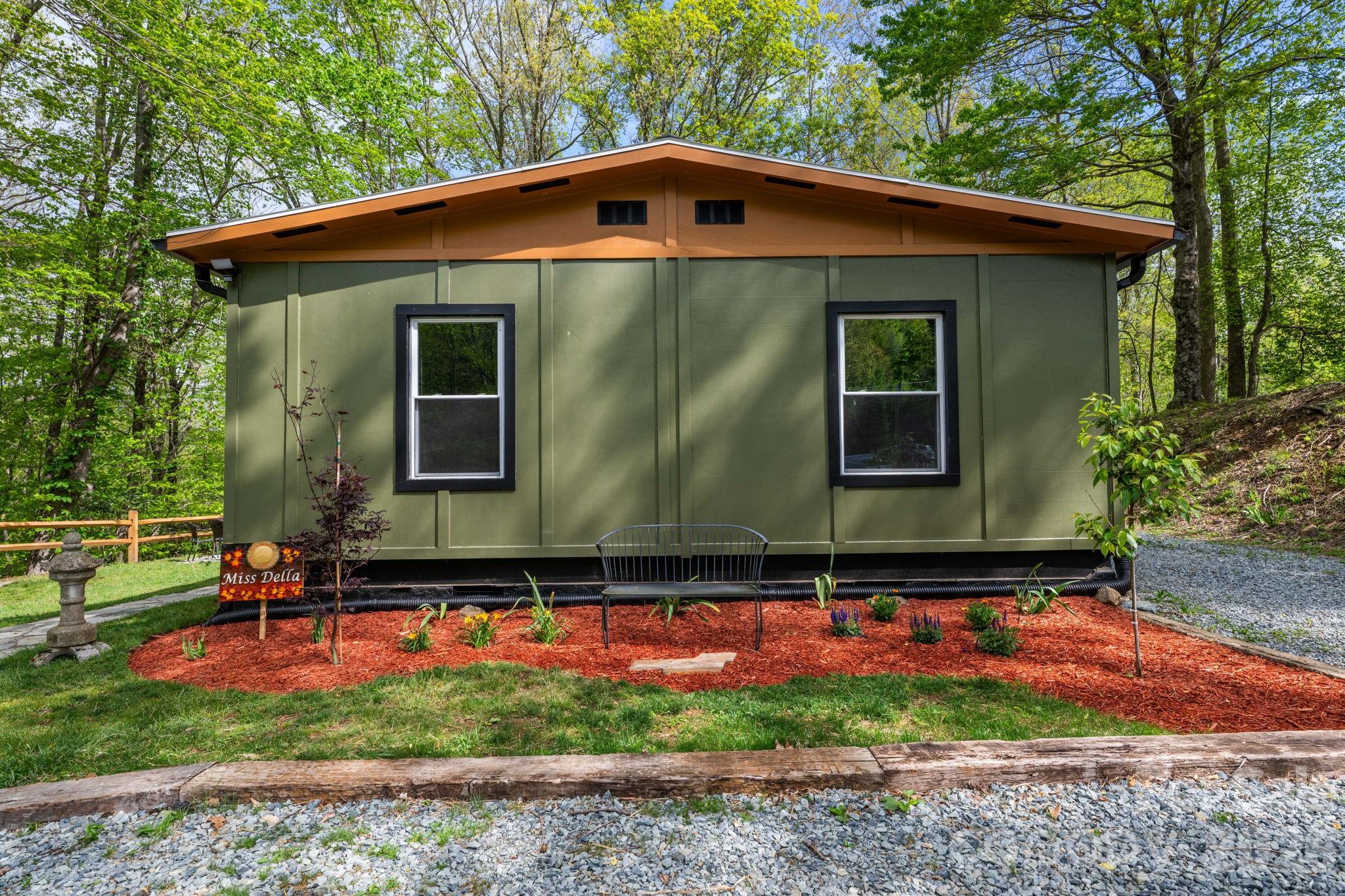 1426 Rainbow Trail — Boone