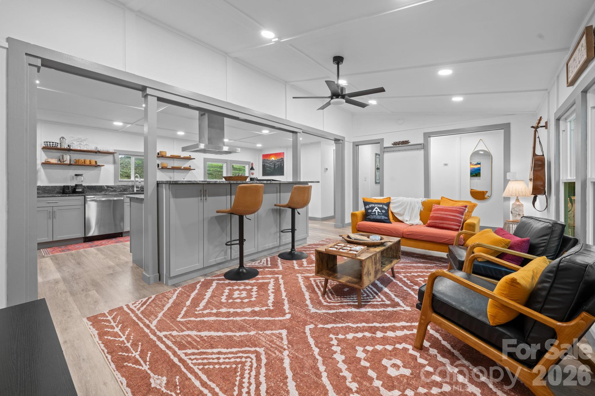 1426 Rainbow Trail — Boone