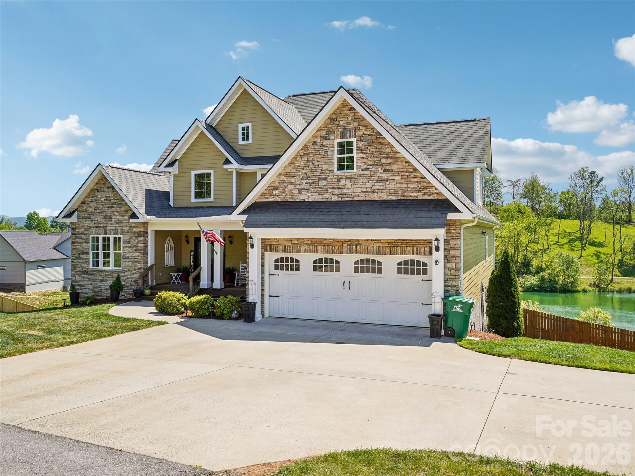 65 Horizon Way — Alexander