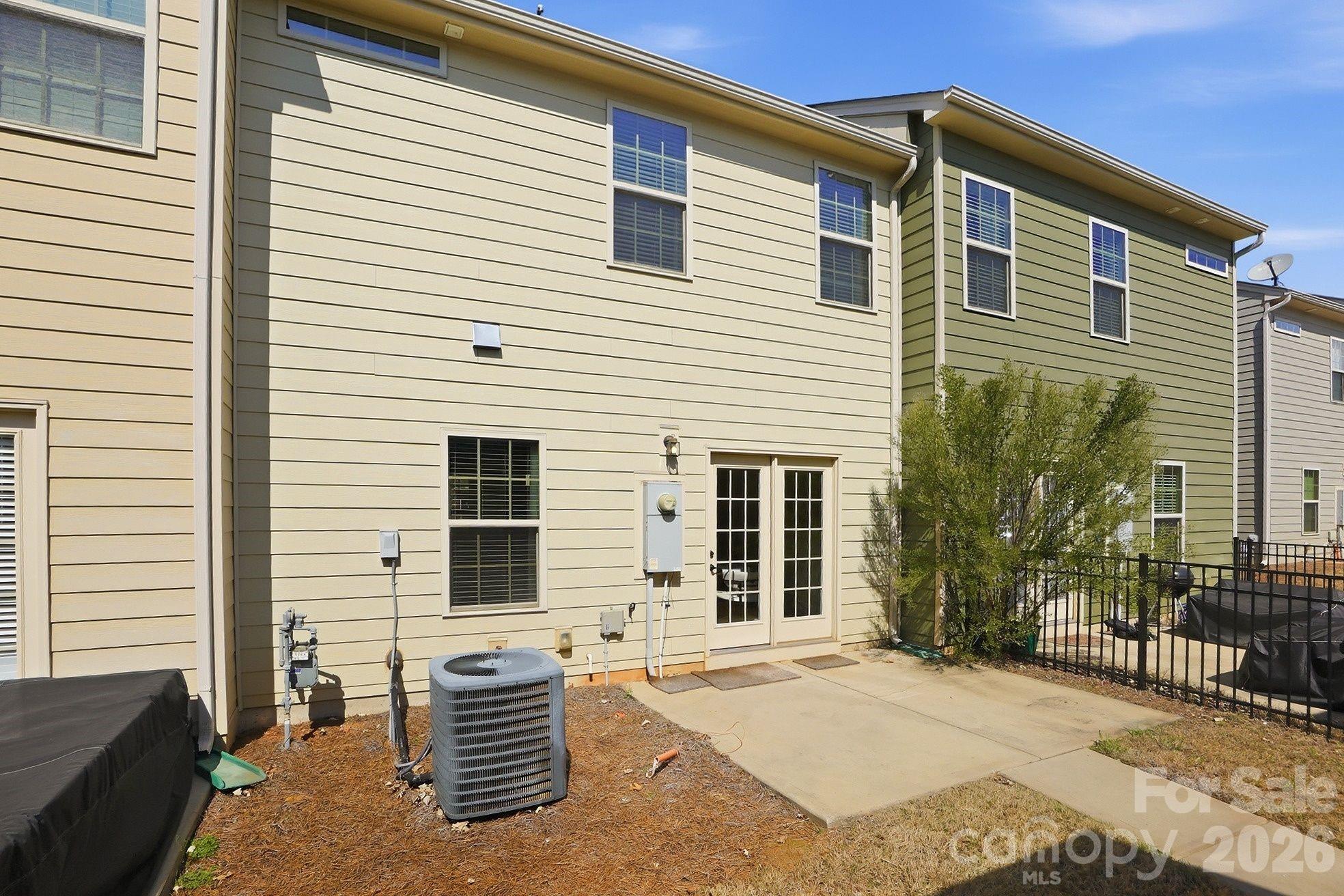 3047 Potomac River Parkway — Charlotte