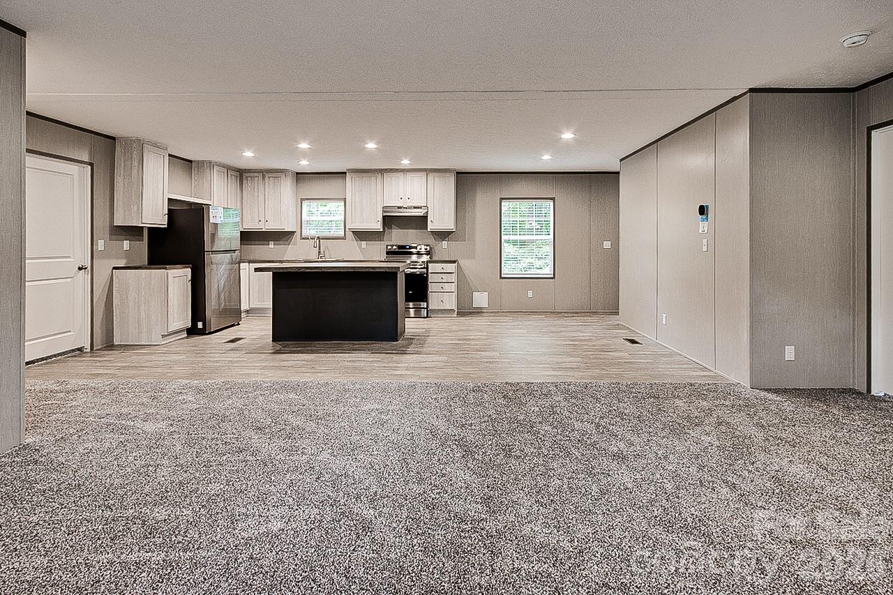 2140 Poole Town Road — Asheboro