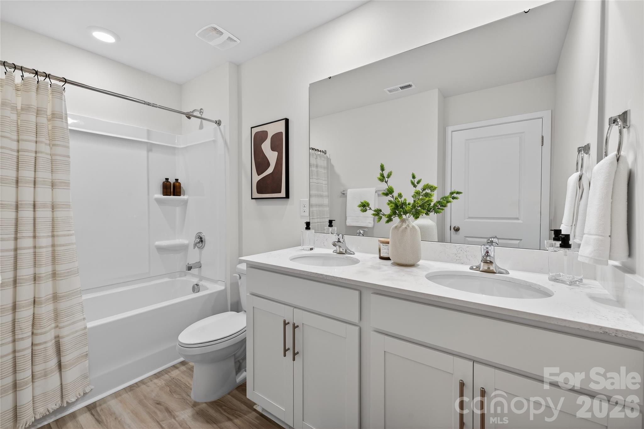 175 Creekwalk Lane — Waynesville