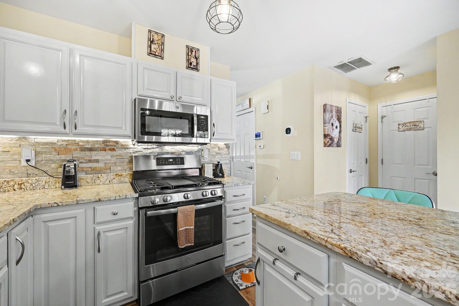 11629 Boxer Lane — Charlotte