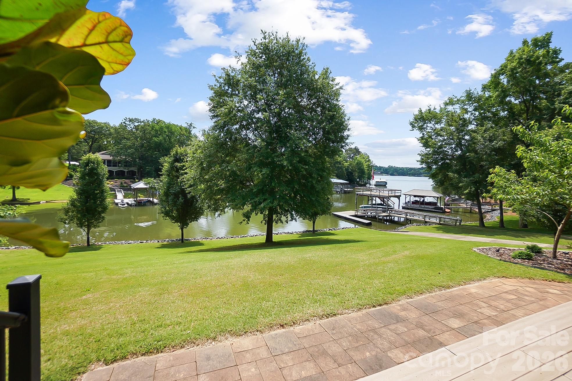 2354 Valelake Road — York