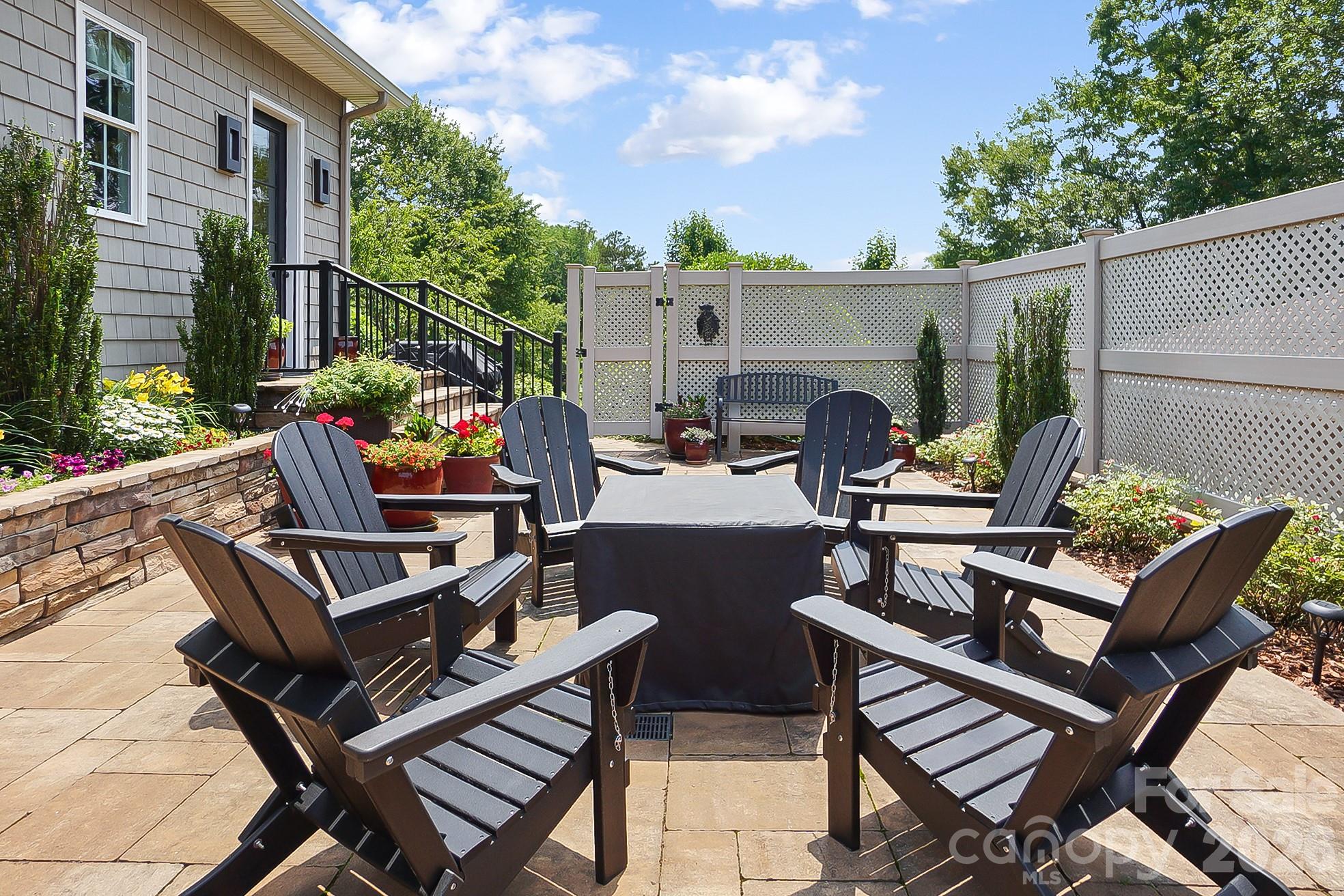 2354 Valelake Road — York