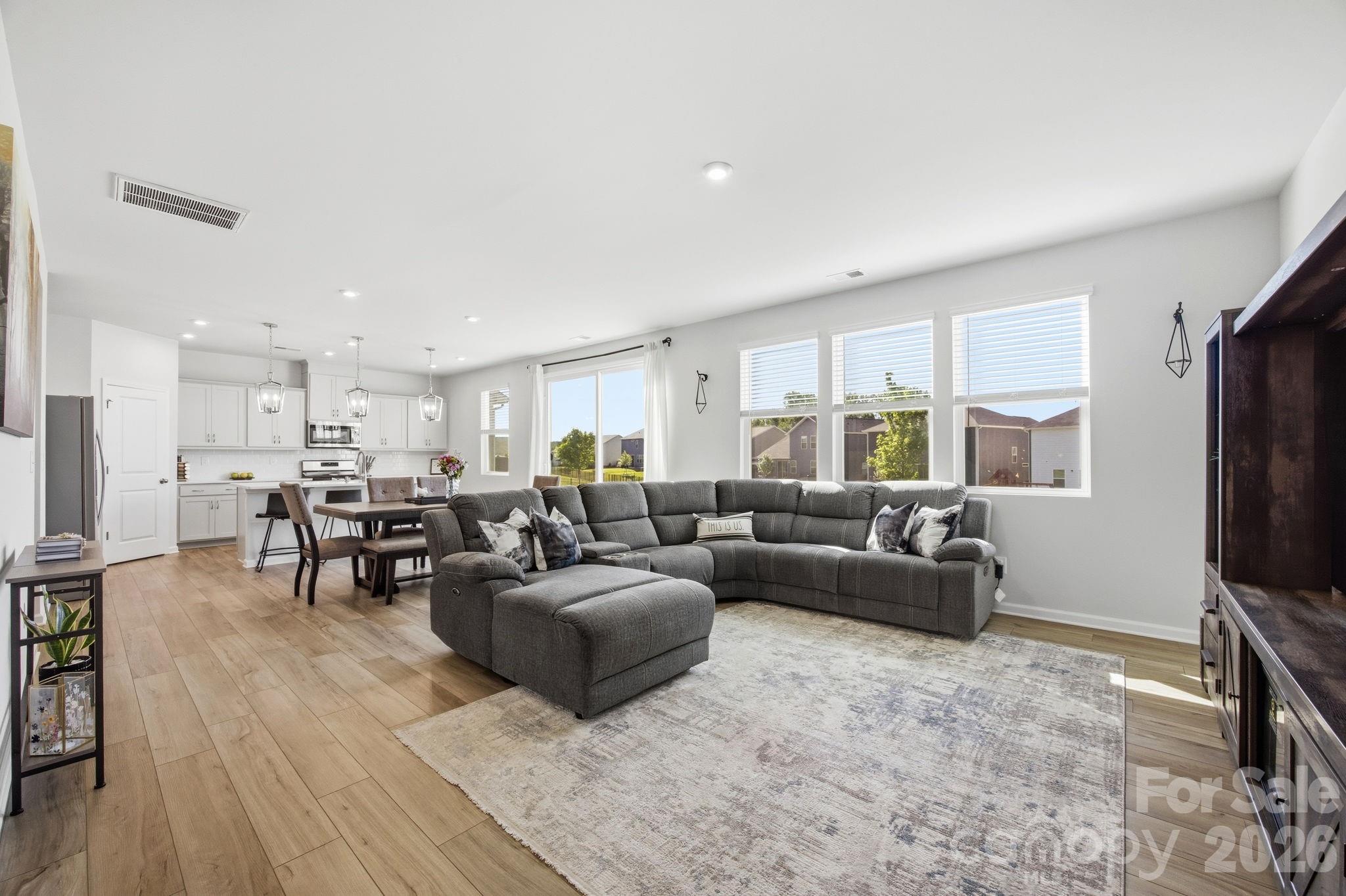 2551 Lorelei Terrace #343 — Monroe