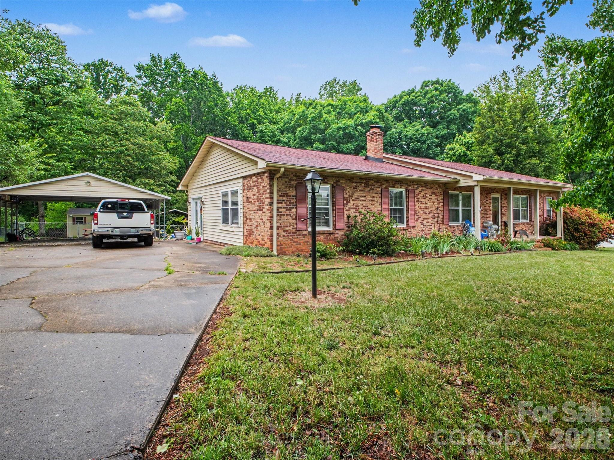 888 Sunbeam Drive — Lincolnton