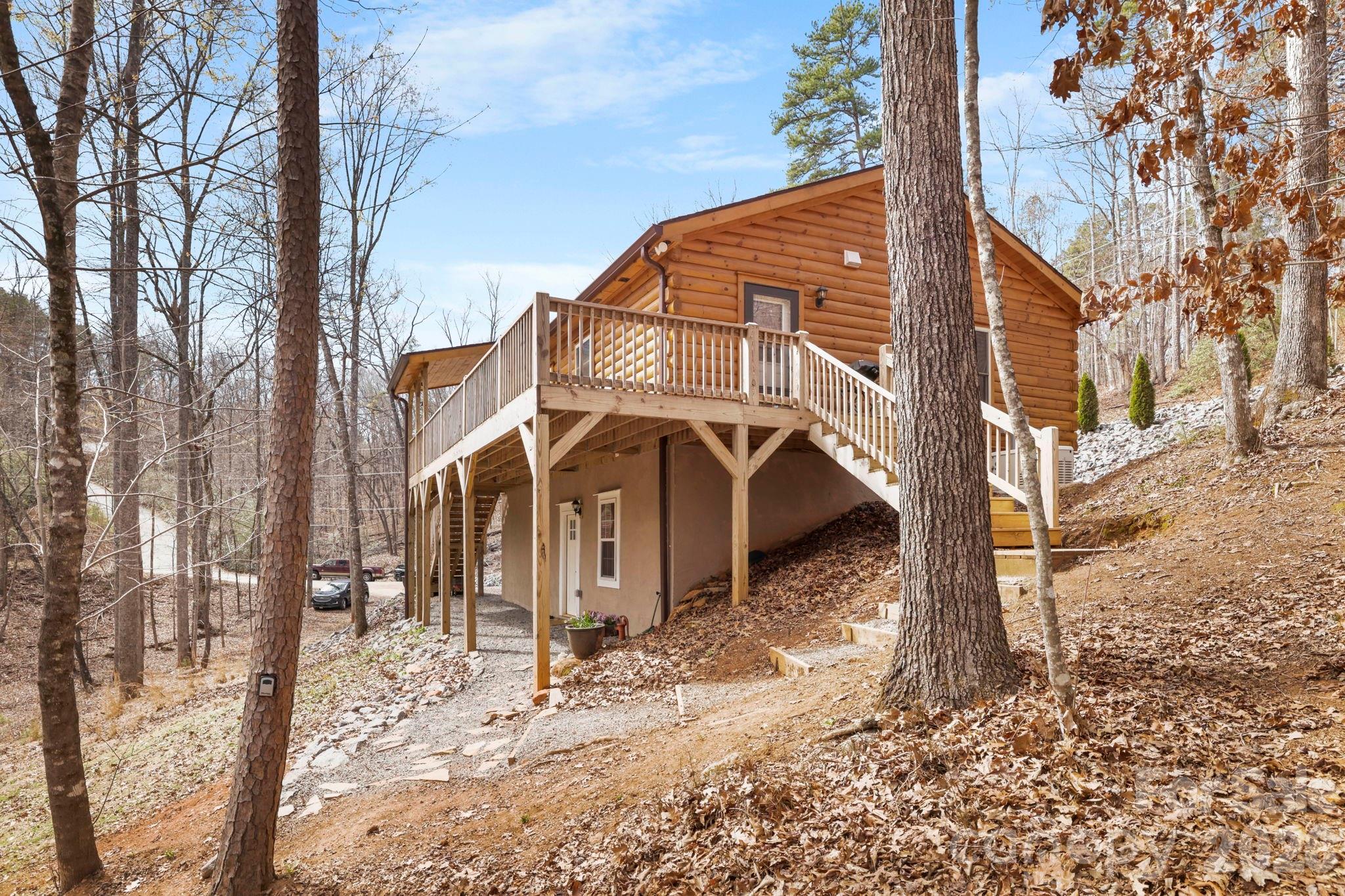 344 Wolf Trail — Lake Lure
