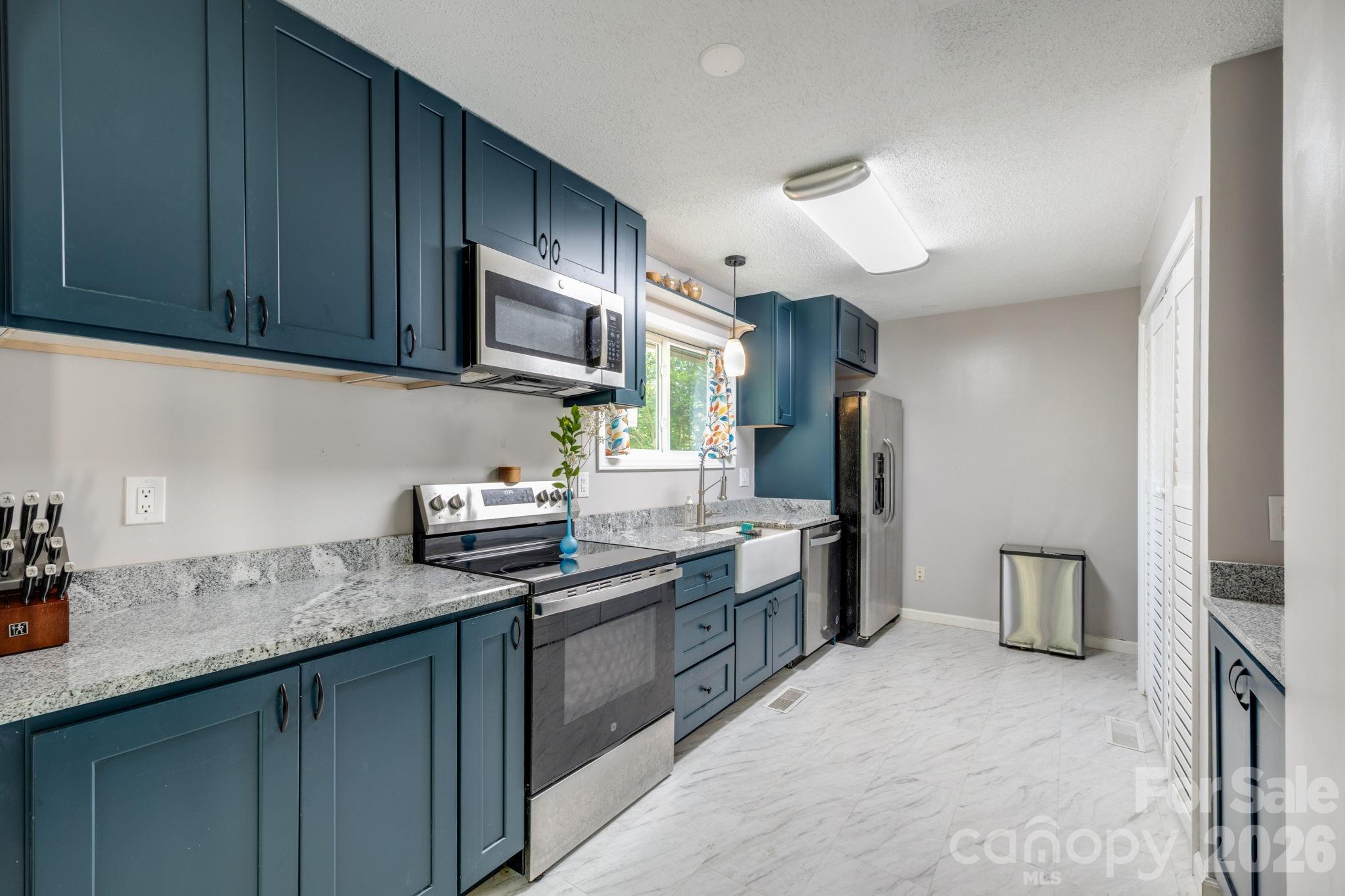 823 Fanning Bridge Road — Fletcher
