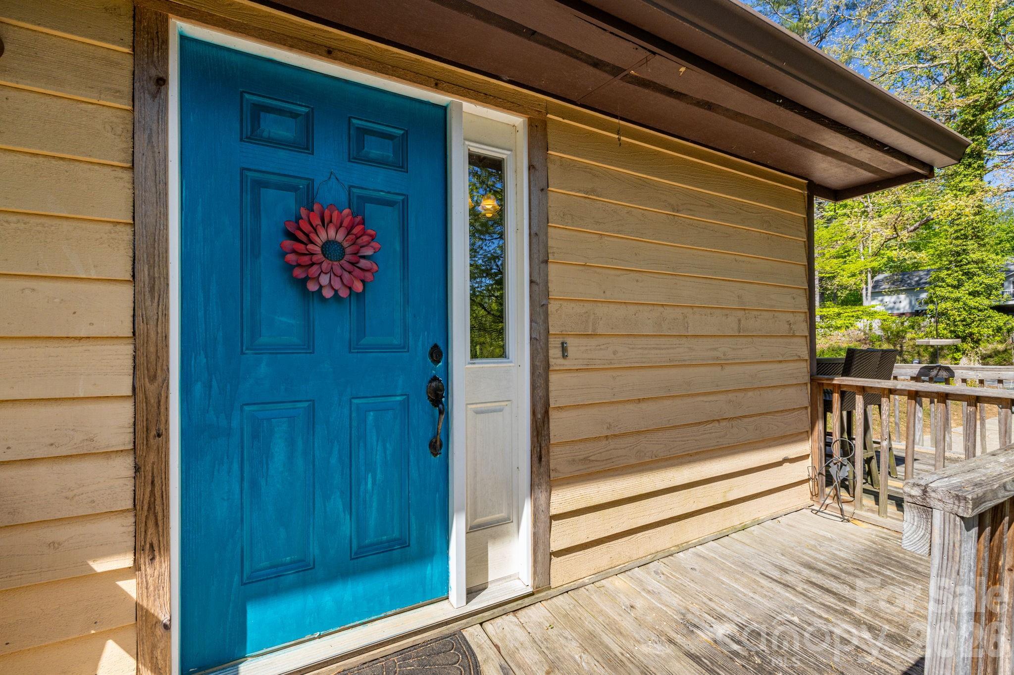823 Fanning Bridge Road — Fletcher
