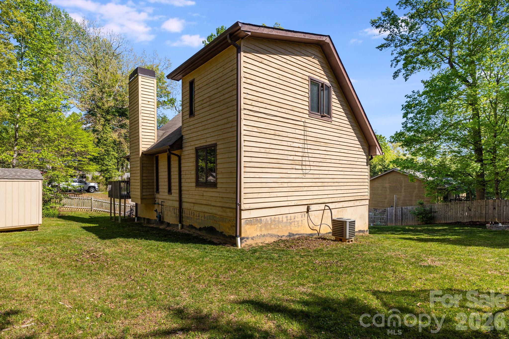 823 Fanning Bridge Road — Fletcher