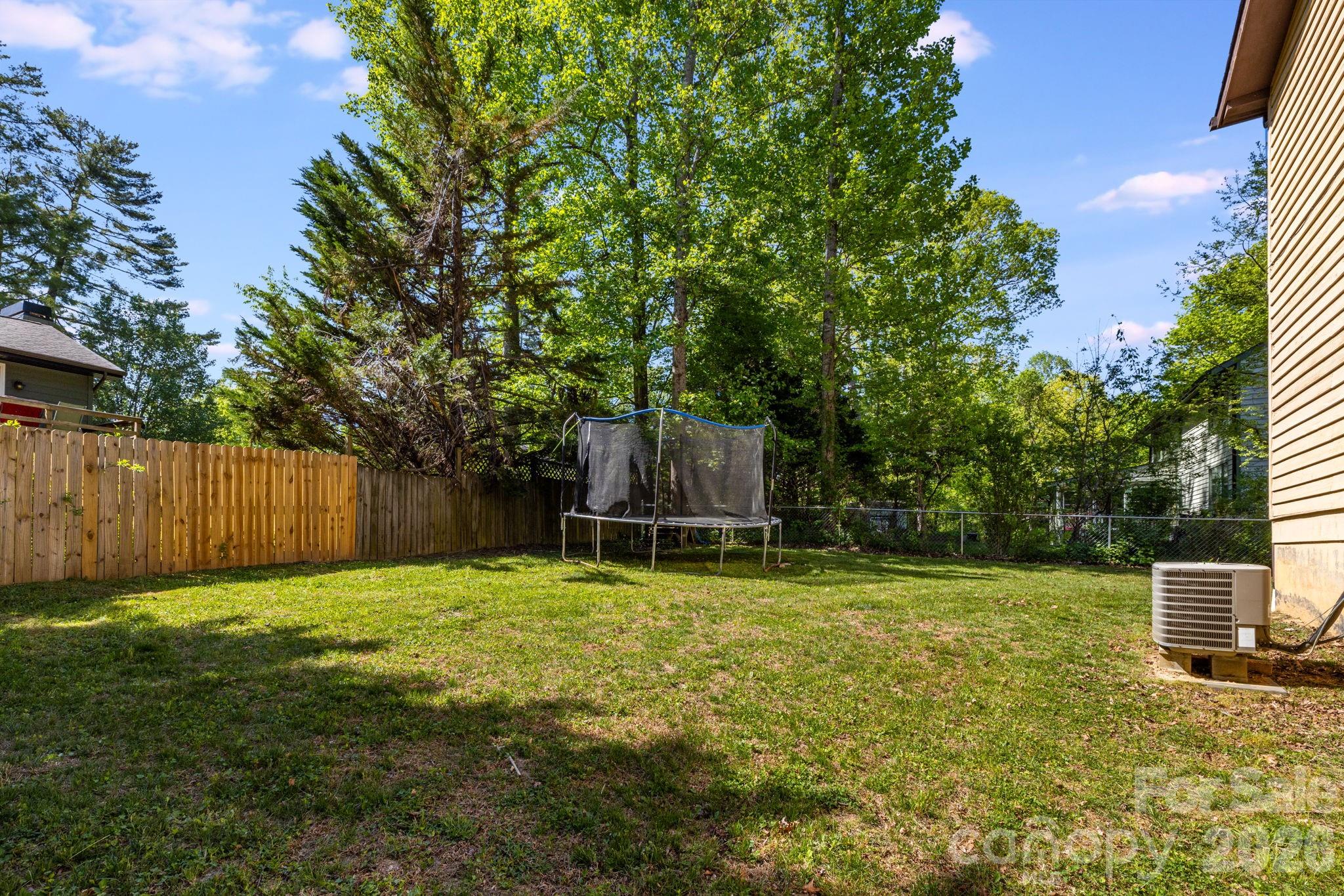 823 Fanning Bridge Road — Fletcher