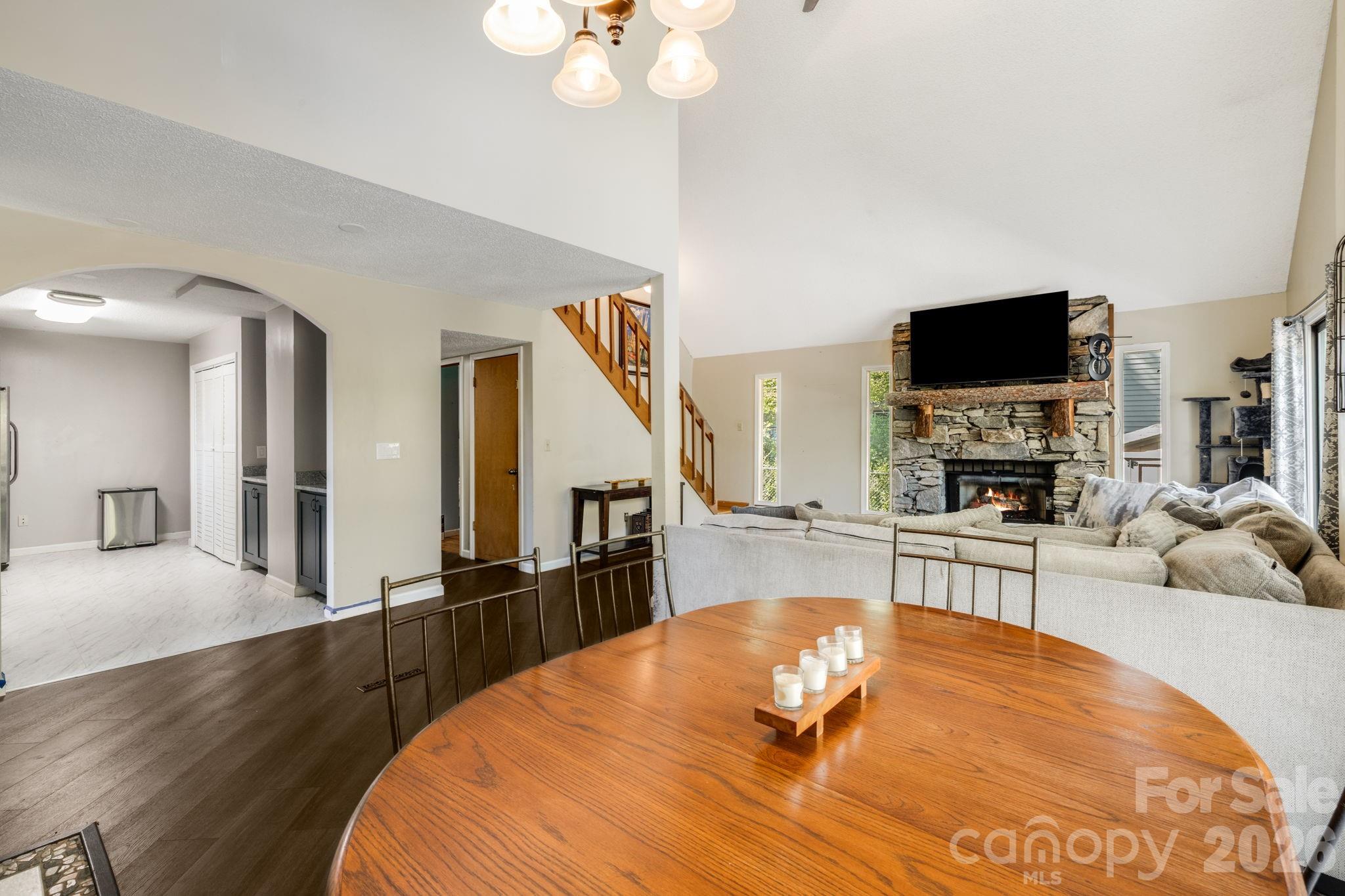 823 Fanning Bridge Road — Fletcher