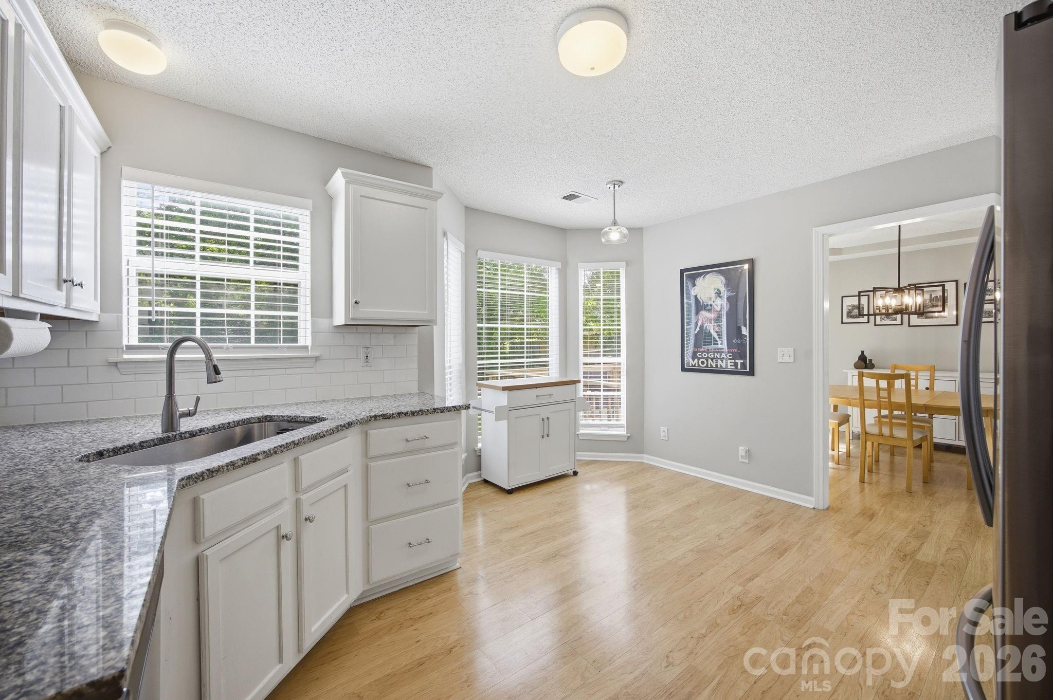 598 Viking Place SW — Concord