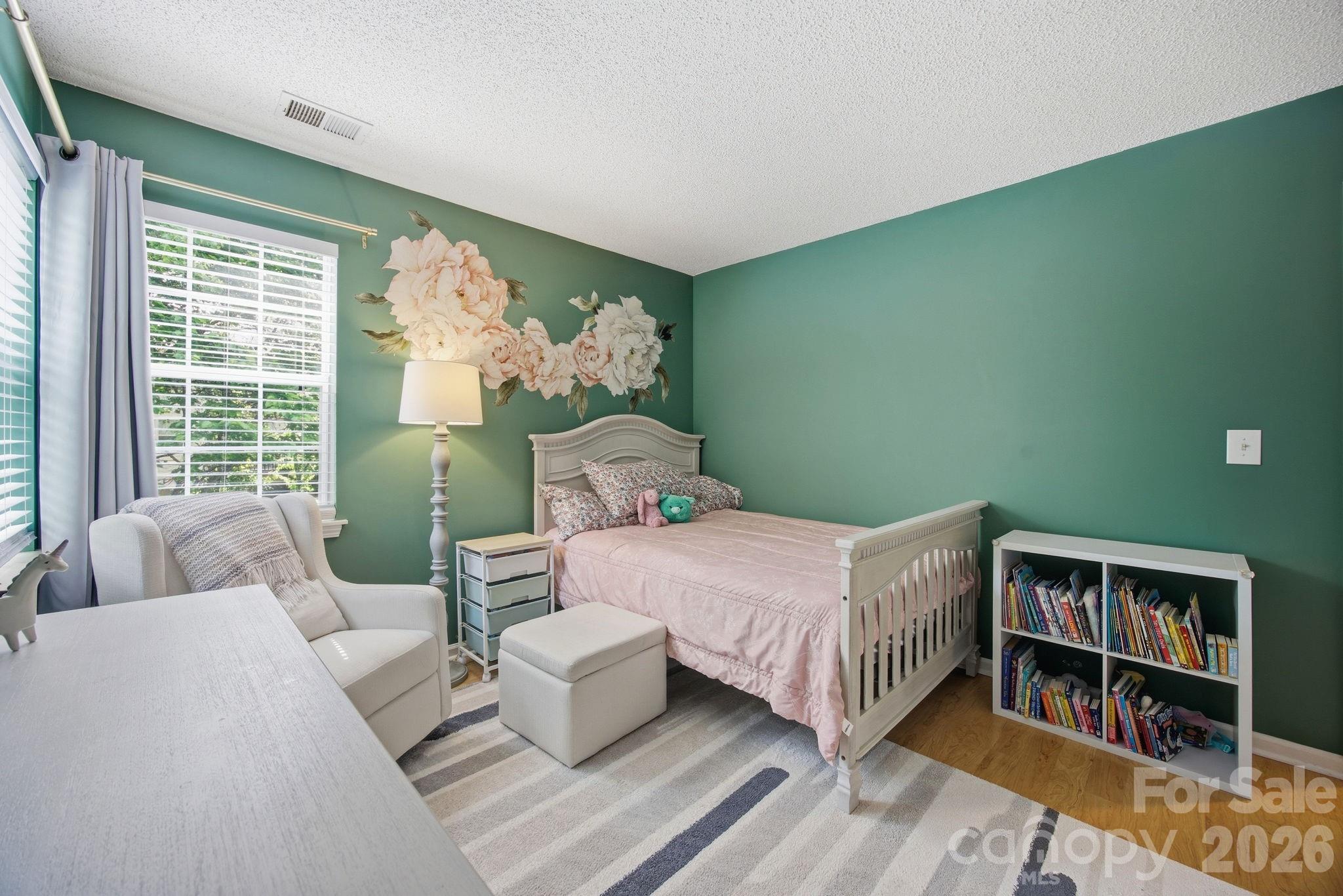 598 Viking Place SW — Concord