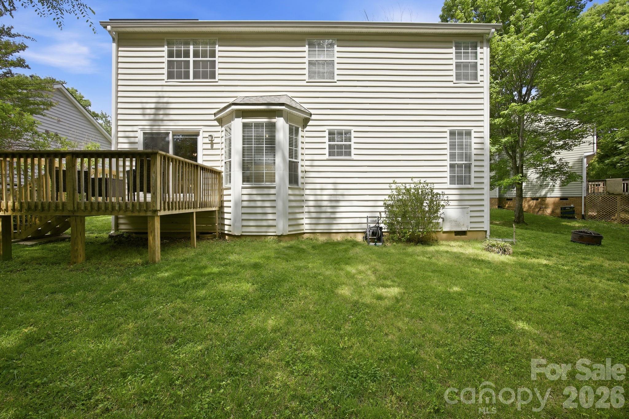 598 Viking Place SW — Concord
