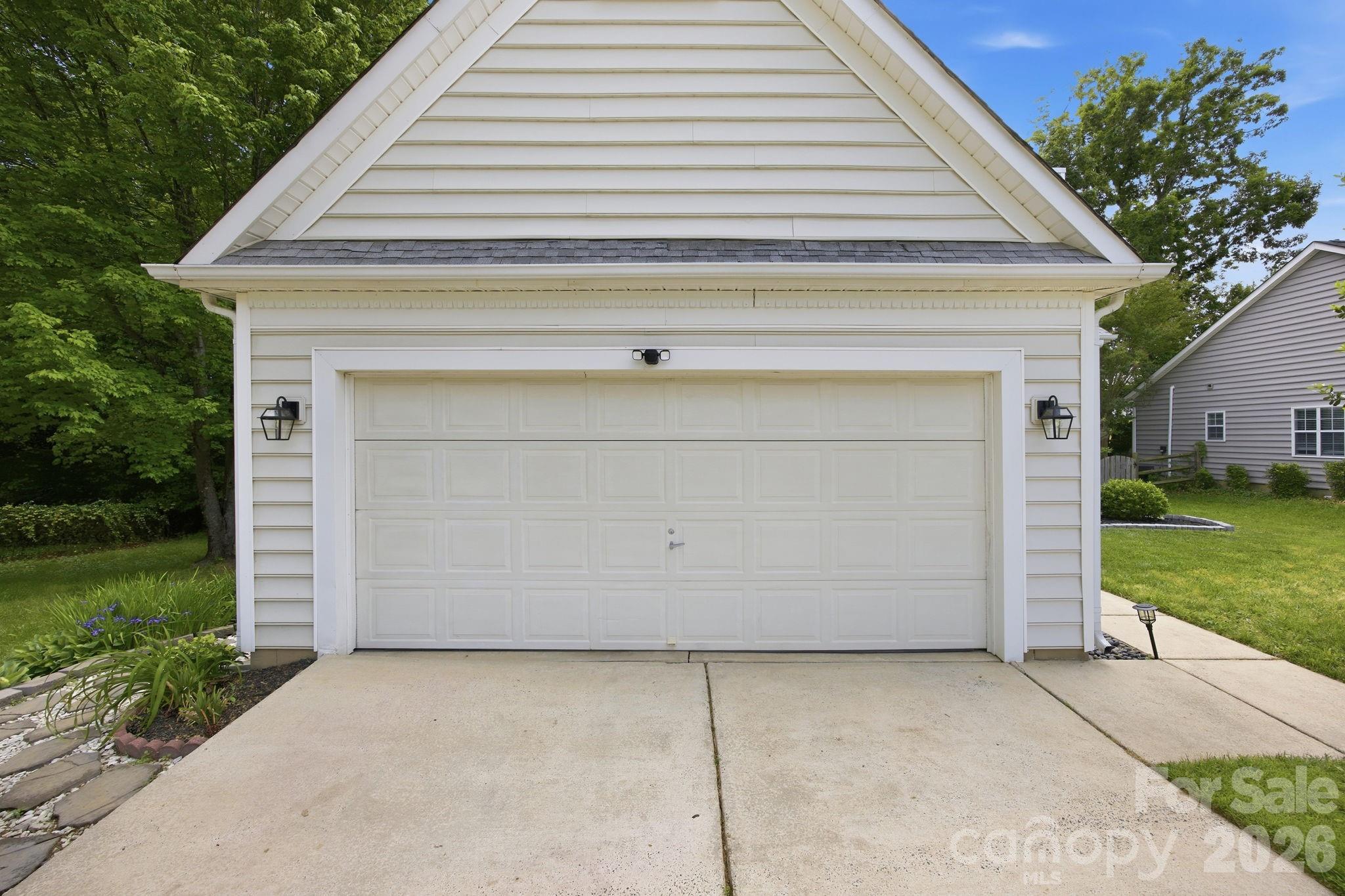598 Viking Place SW — Concord