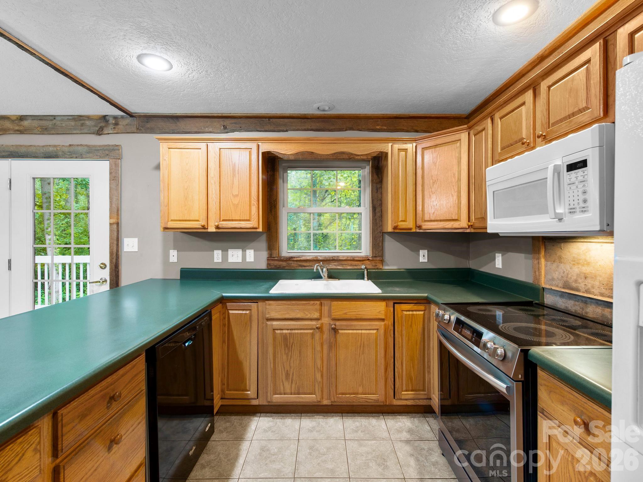 37 Leatherwood Drive #9 — Candler