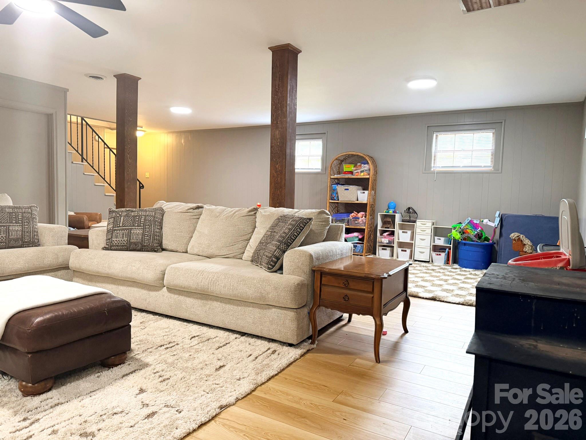 165 Northwest Road — Hickory