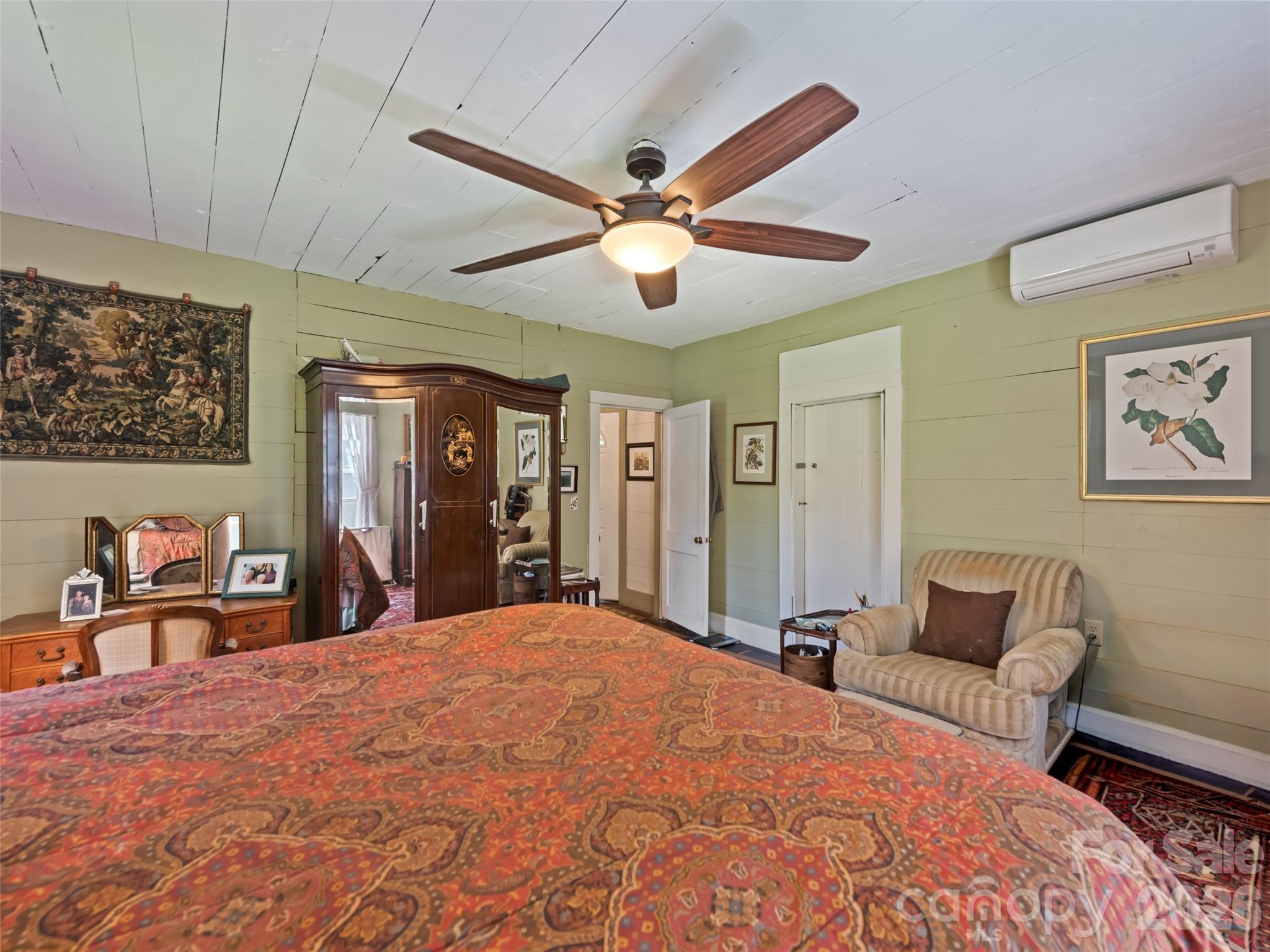 647 Indian Springs Road — Clyde