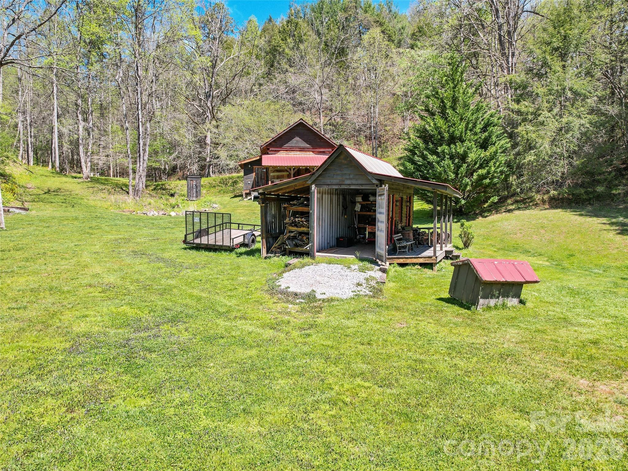 647 Indian Springs Road — Clyde