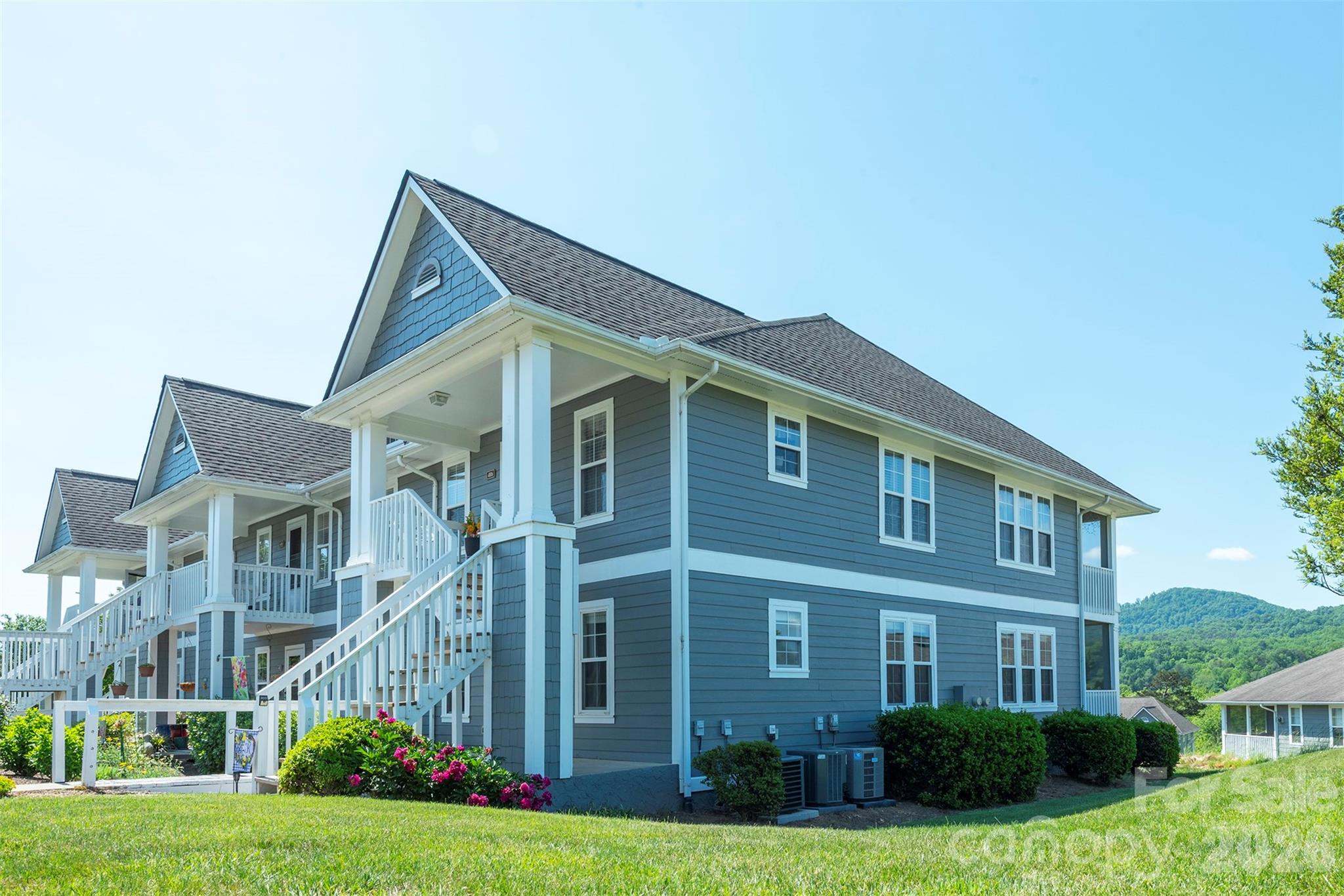 4805 Breakers Lane — Asheville