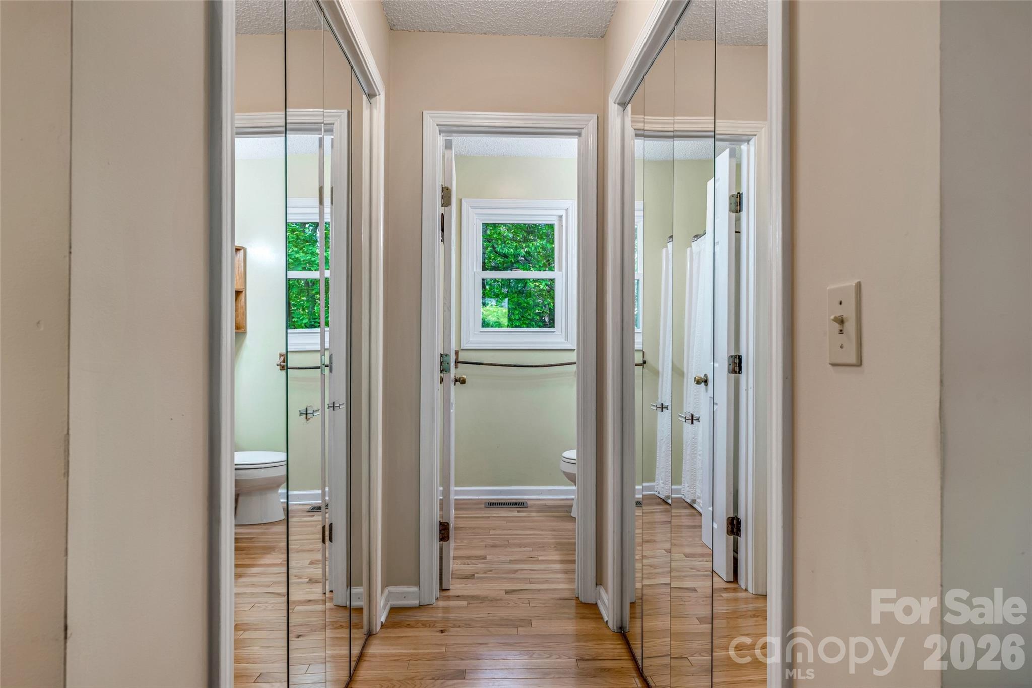 18 Tarragon Place — Flat Rock