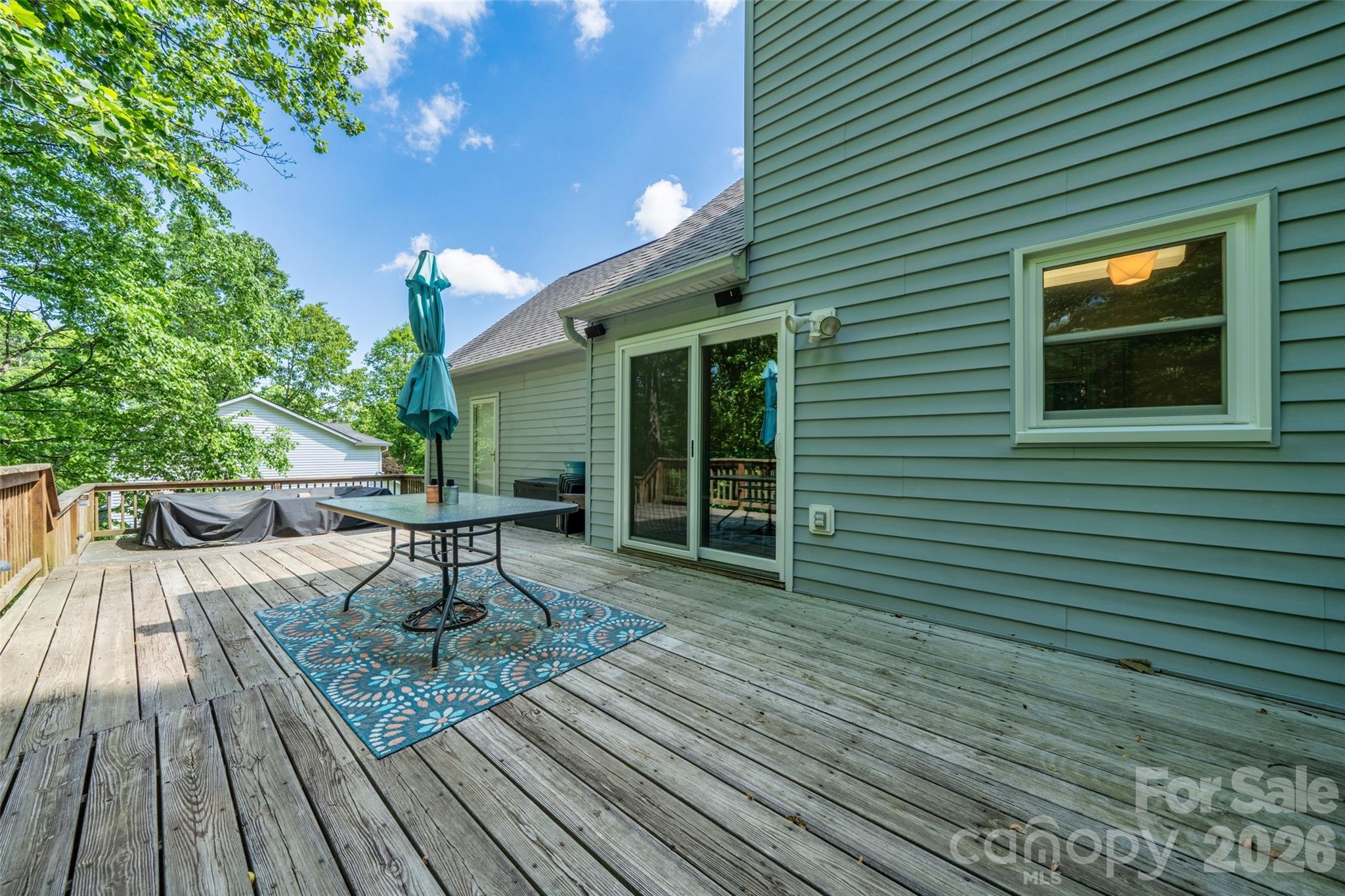 18 Tarragon Place — Flat Rock