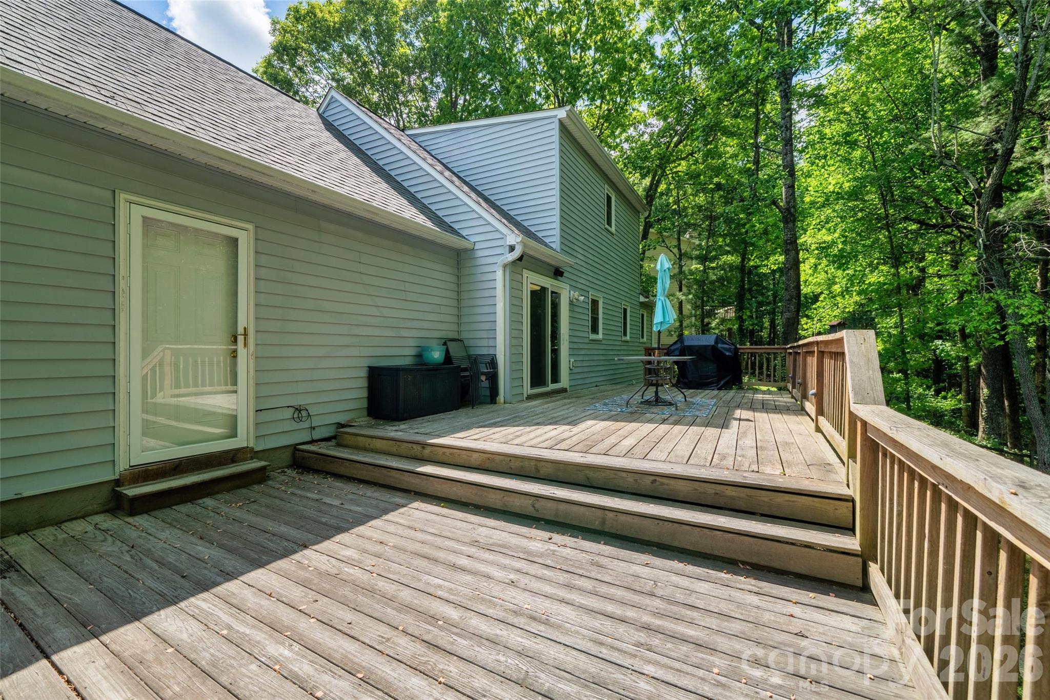 18 Tarragon Place — Flat Rock