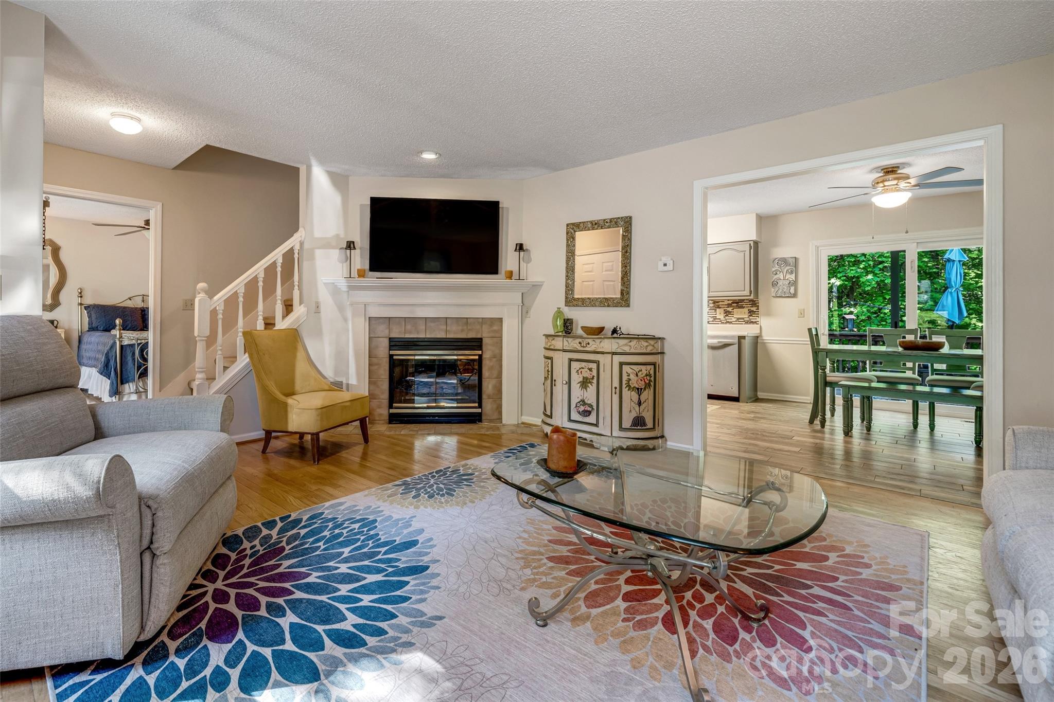 18 Tarragon Place — Flat Rock