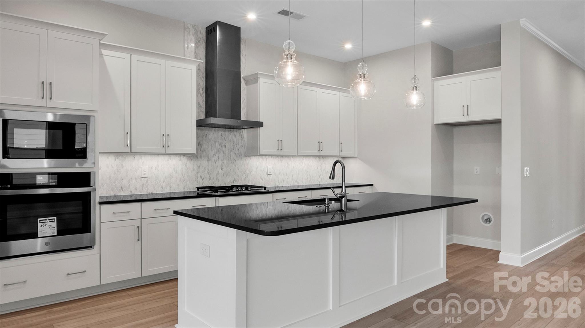 3022 Brush Creek — Monroe