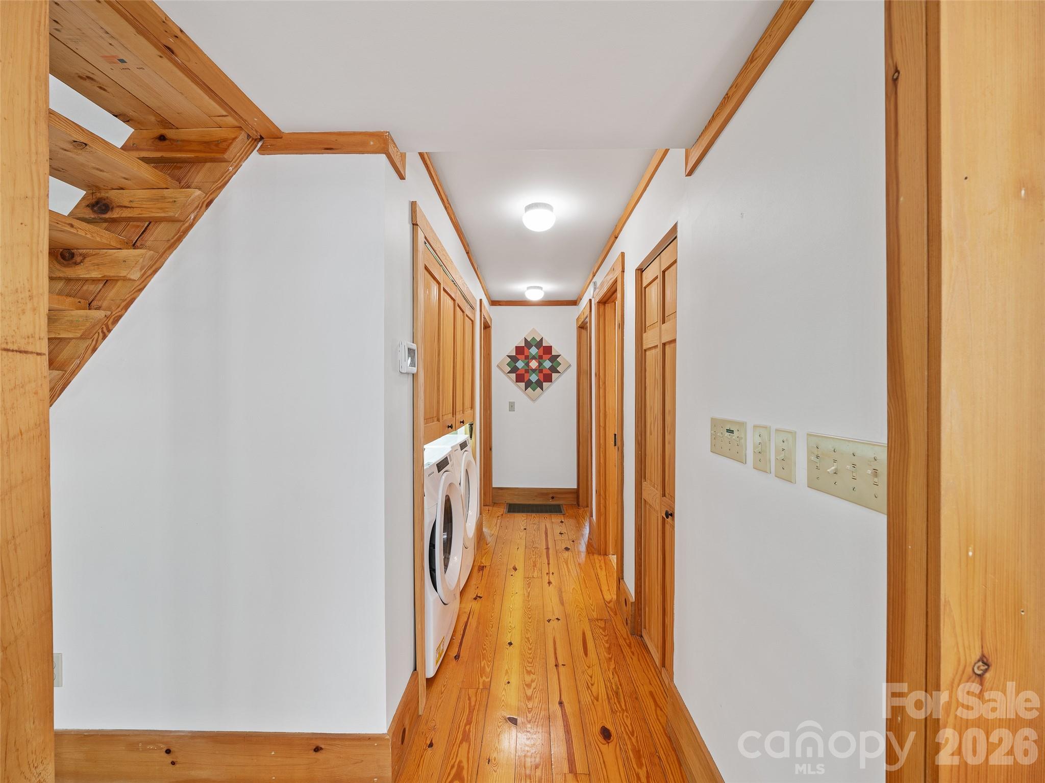 115 Sutton Ridge Road — Burnsville