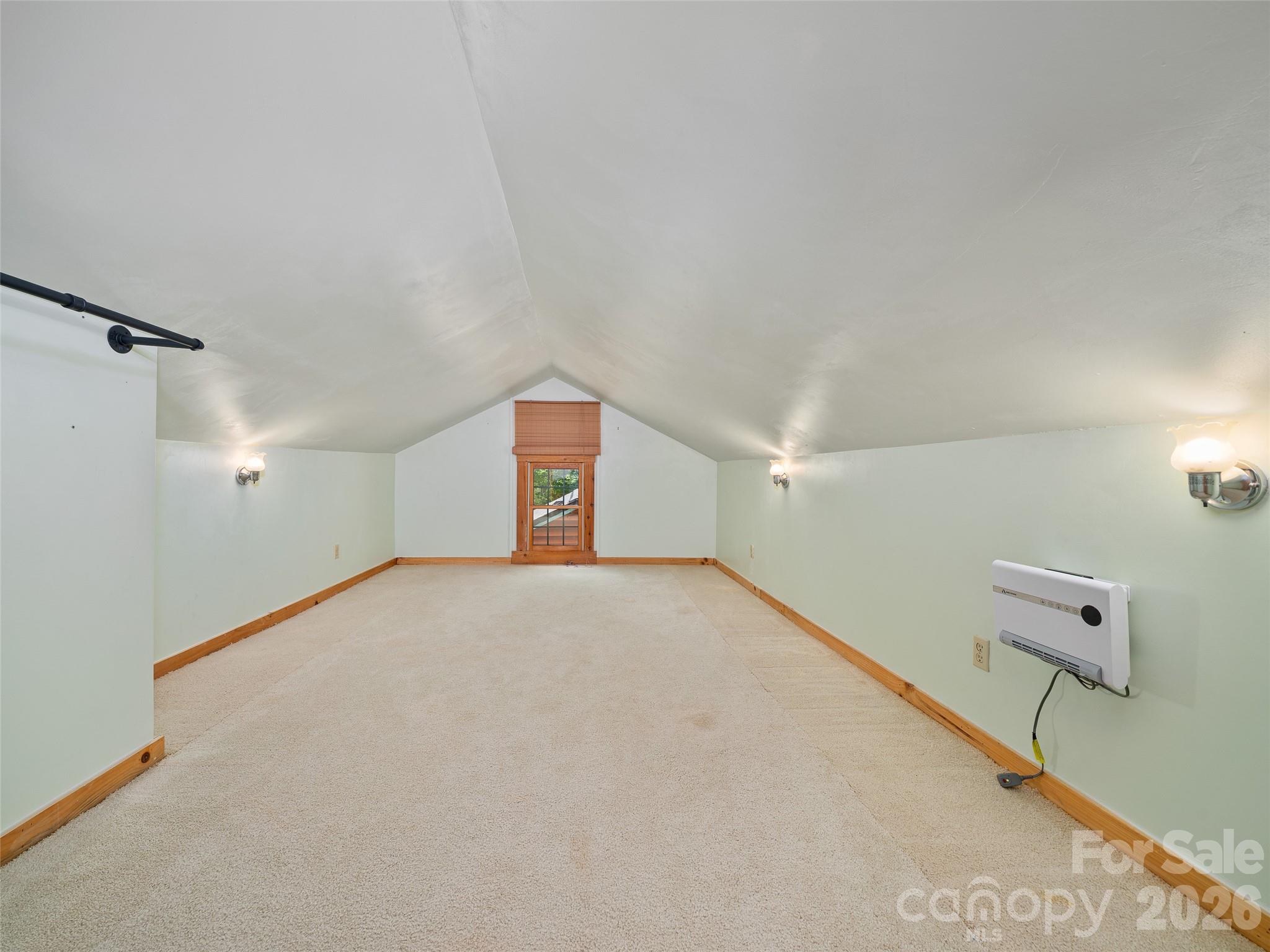 115 Sutton Ridge Road — Burnsville