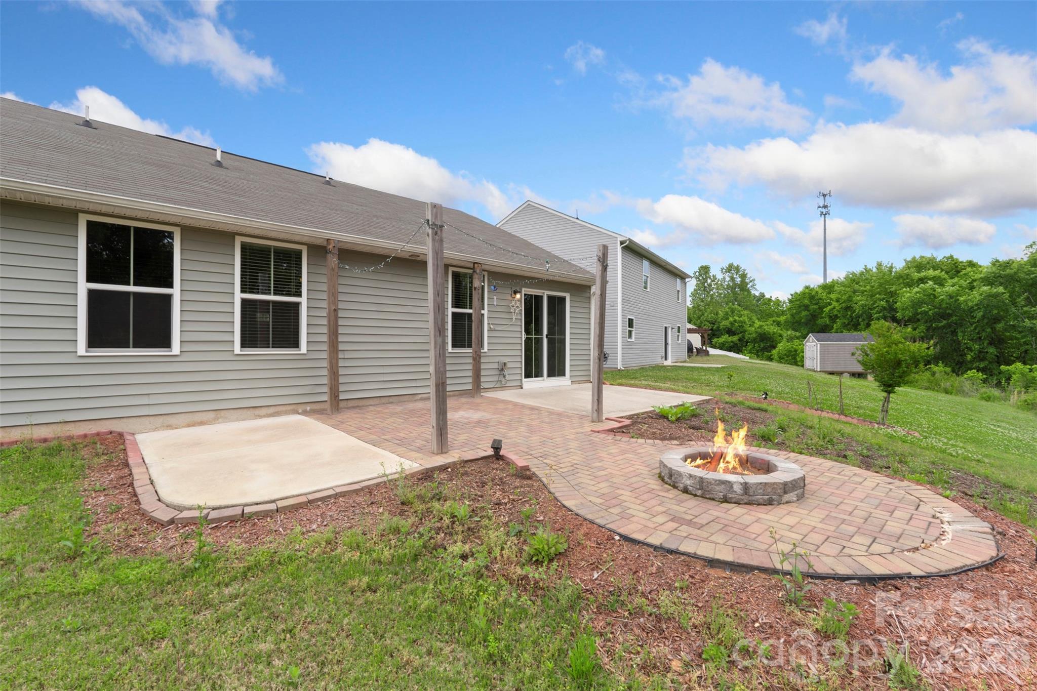 2515 Willow Pond Lane SE — Concord
