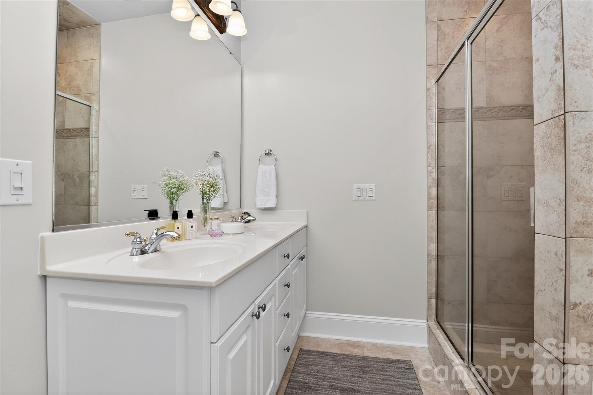 439 Ohenry Avenue — Davidson