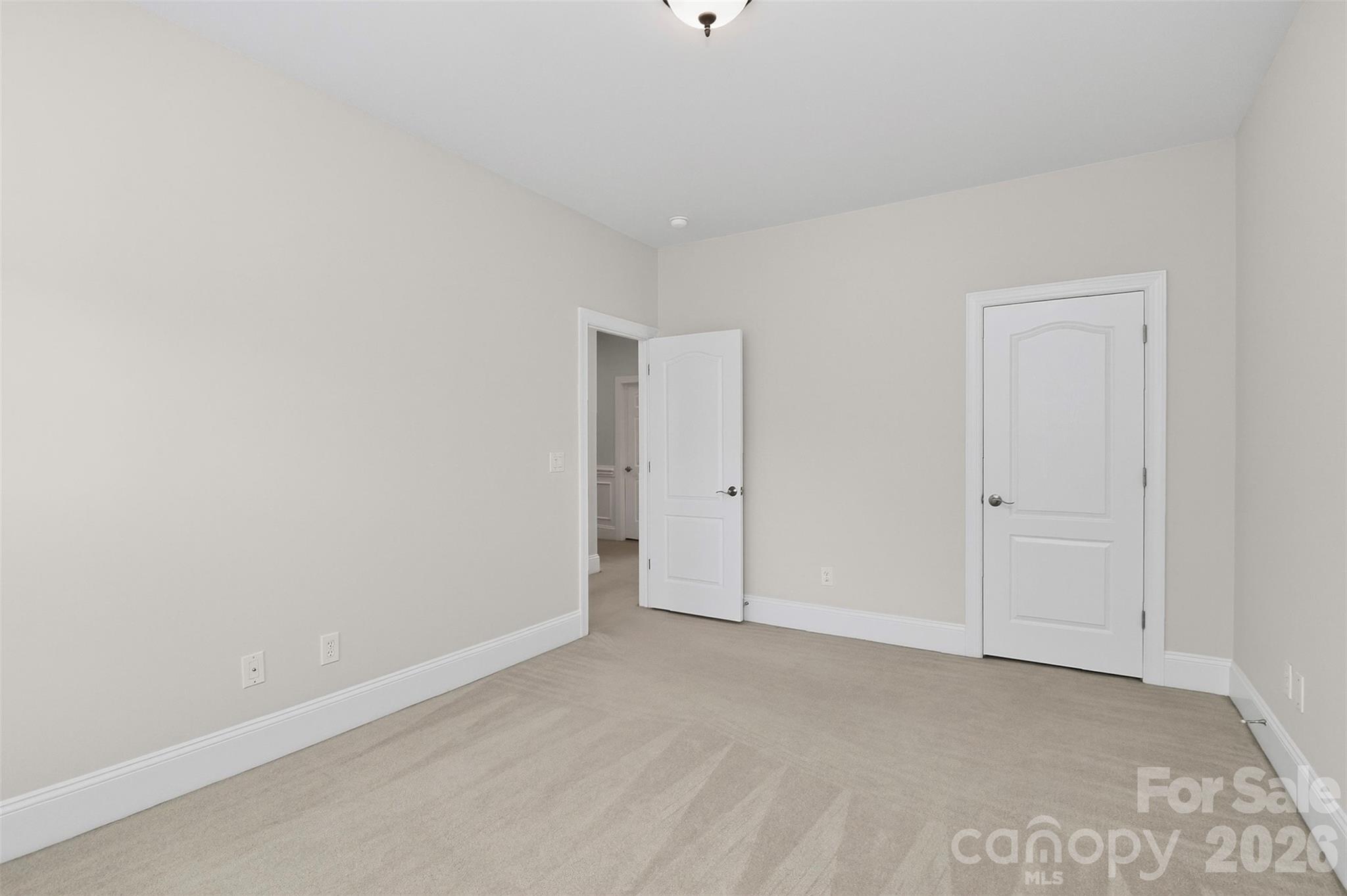 439 Ohenry Avenue — Davidson