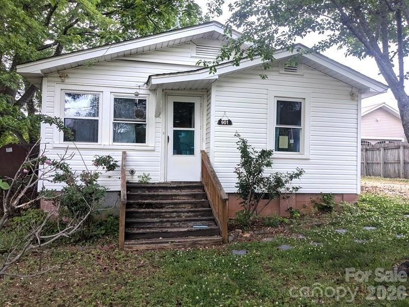 901 State Street #Ext — Marion