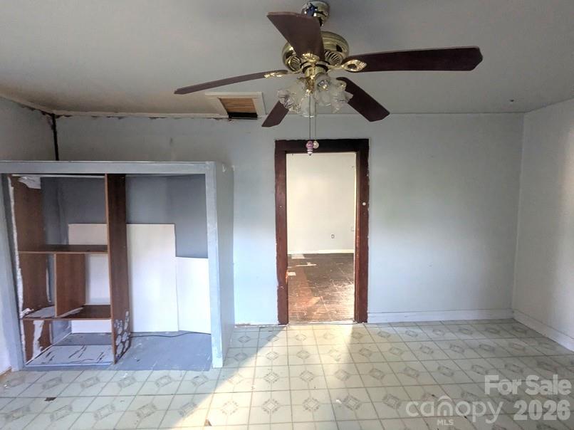 901 State Street #Ext — Marion