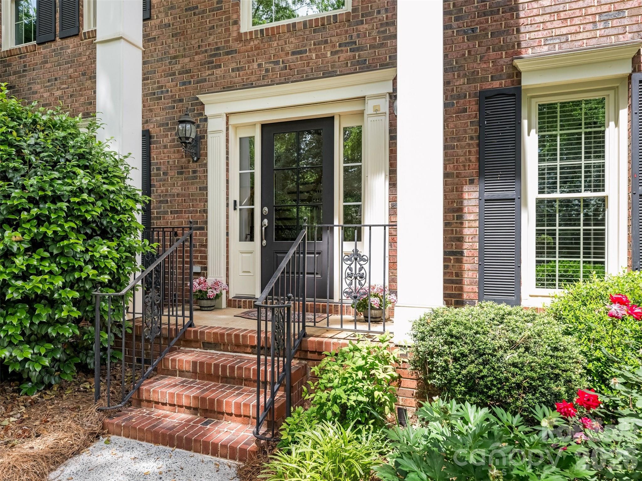 8808 Sweetwater Place — Waxhaw
