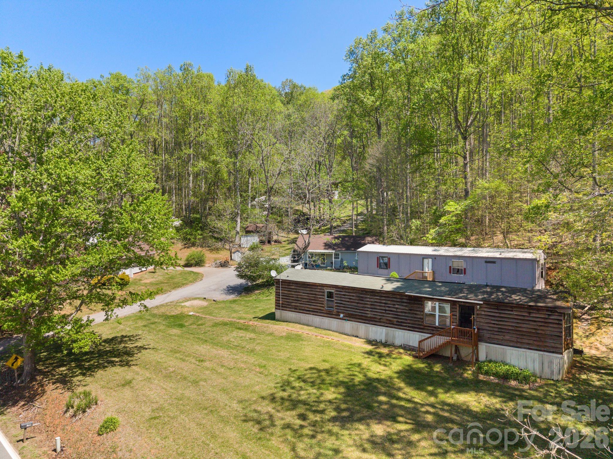 290 Hookers Gap Road — Candler