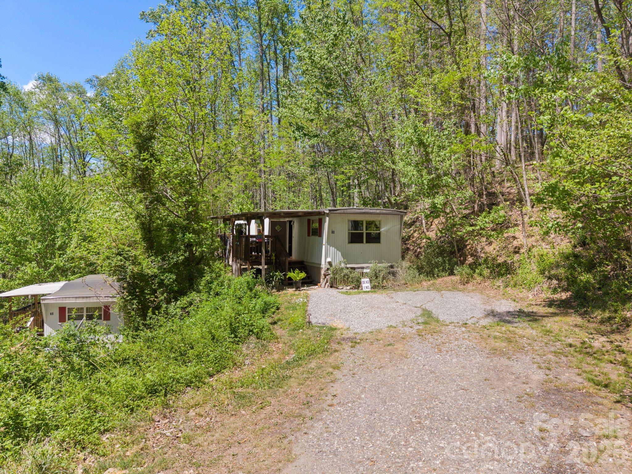 290 Hookers Gap Road — Candler