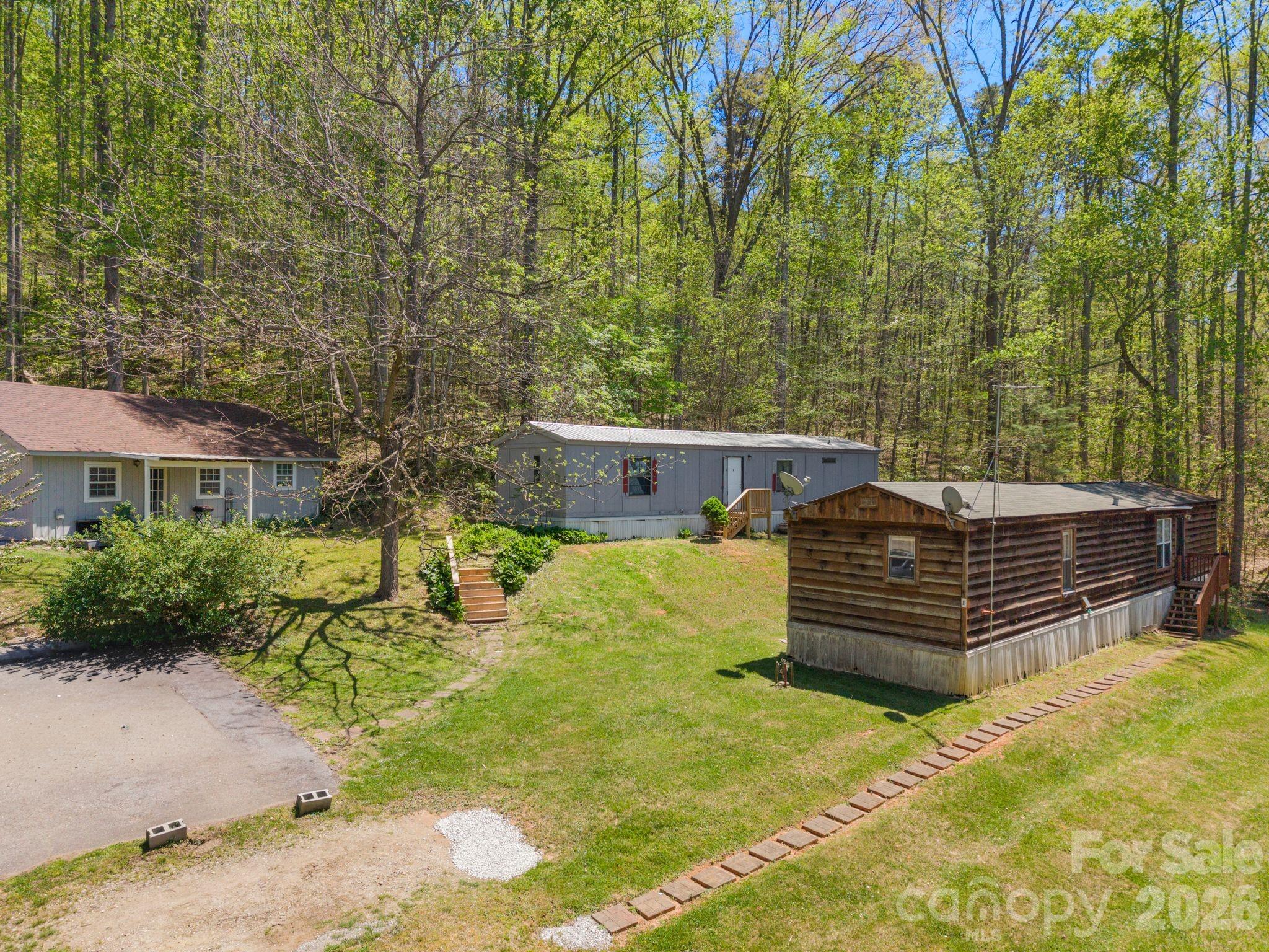 290 Hookers Gap Road — Candler