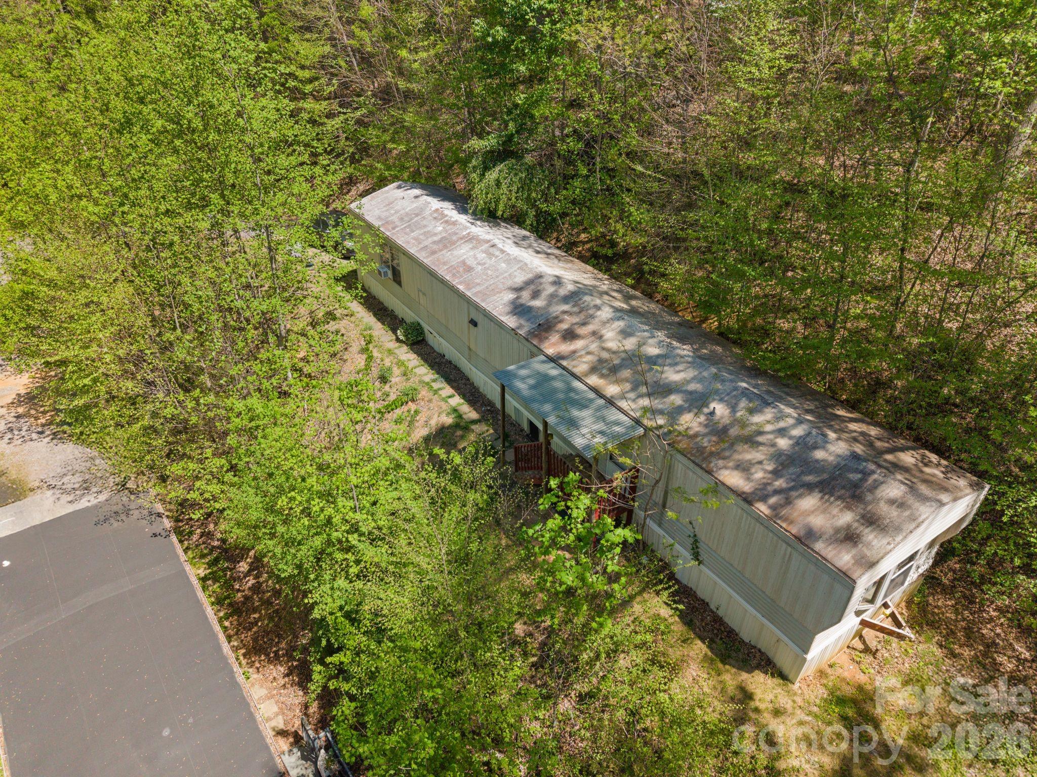 290 Hookers Gap Road — Candler