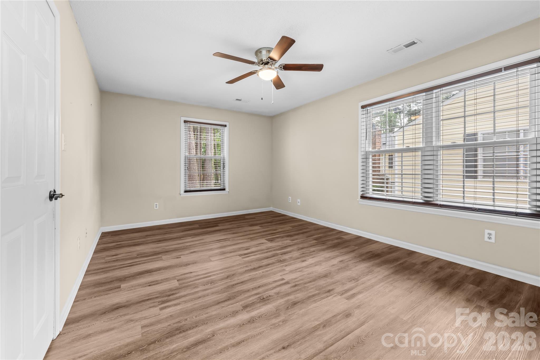 8521 Castle Pine Court — Charlotte