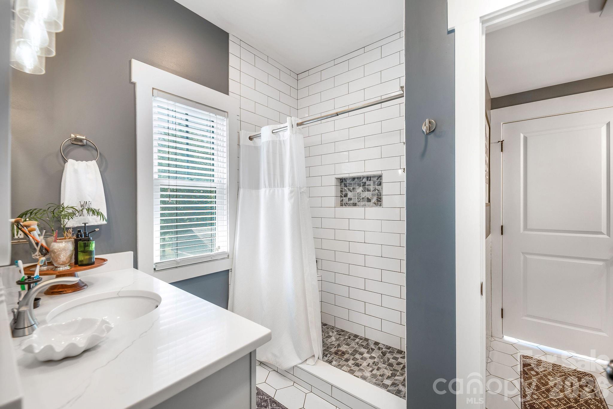 157 Estelle Park Drive — Asheville