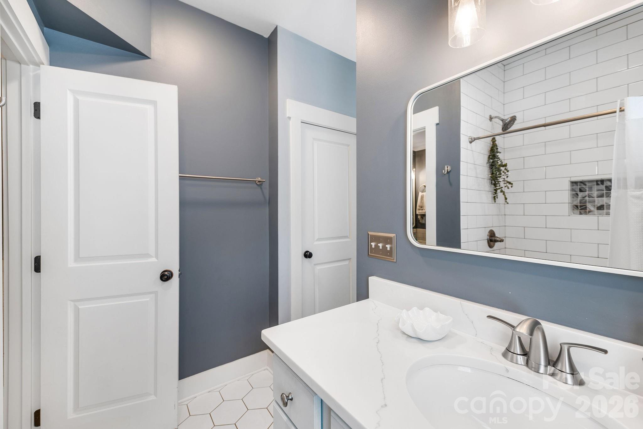 157 Estelle Park Drive — Asheville