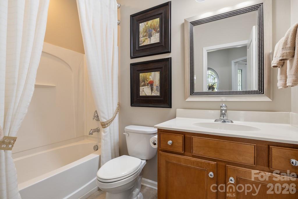 2009 Maned Goose Court — Fort Mill