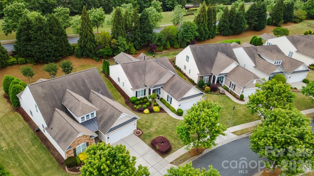 2009 Maned Goose Court — Fort Mill